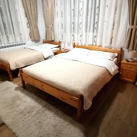 Meraklii Pensionat *