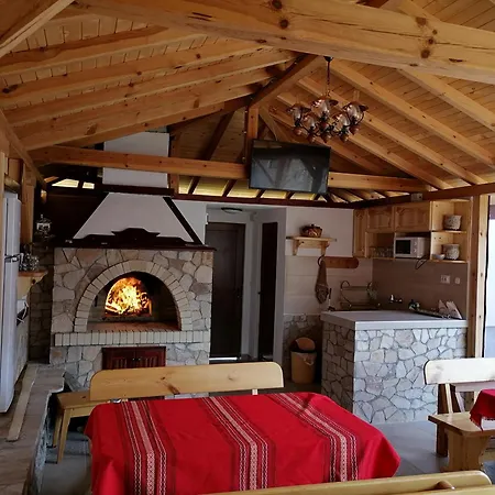 Meraklii Pensionat Smilyan (Smolyan)