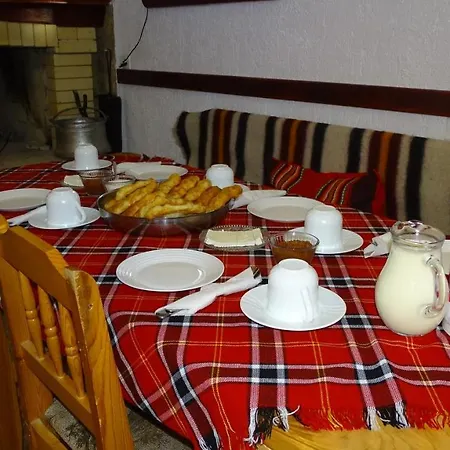 Meraklii Pensionat Smilyan (Smolyan)